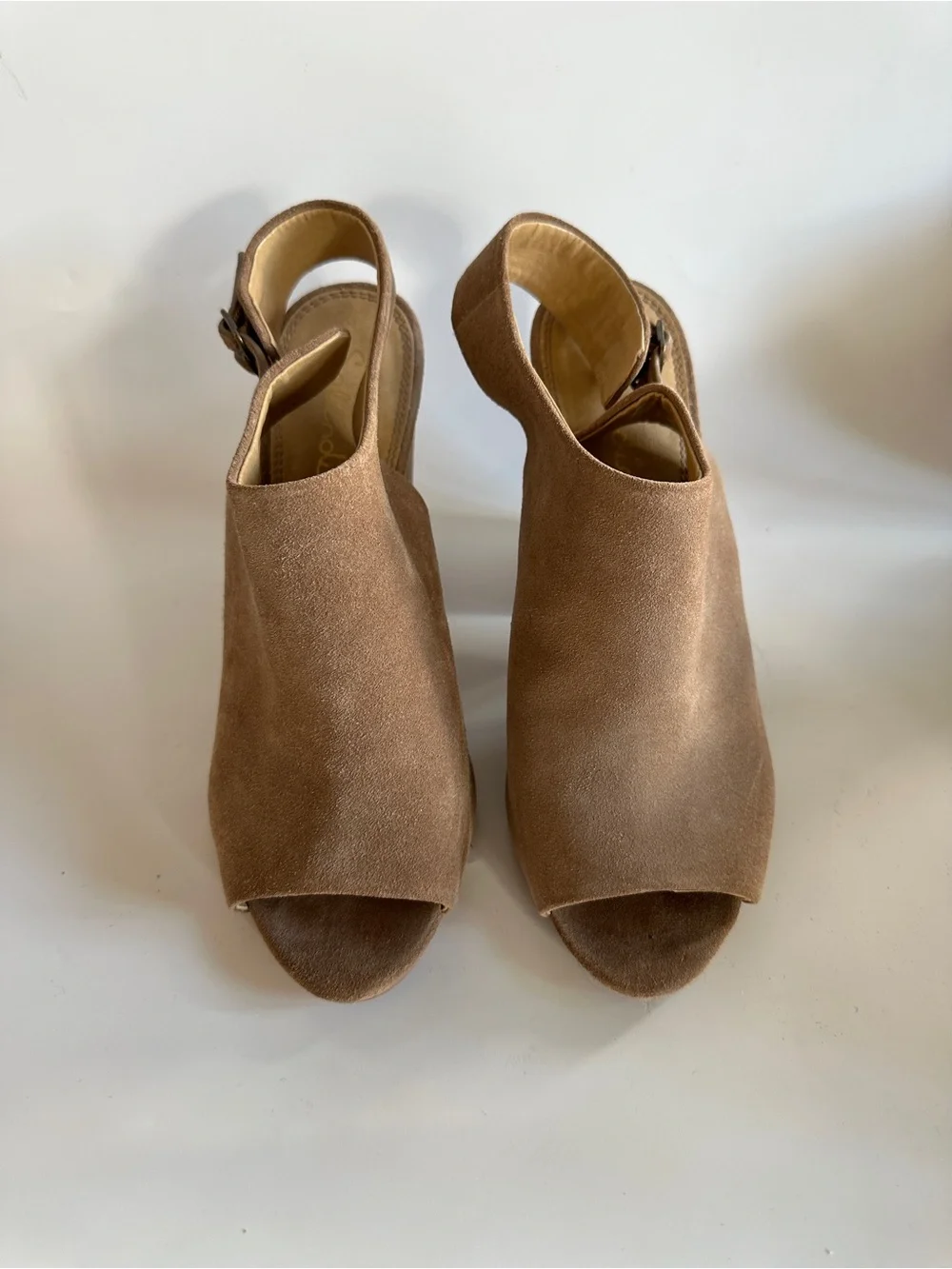 Splendid Women’s Kaylee Suede Peep-Toe Block Heel Slingback Booties- Tan Sz 9.5